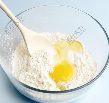 面粉鸡蛋牛奶图片