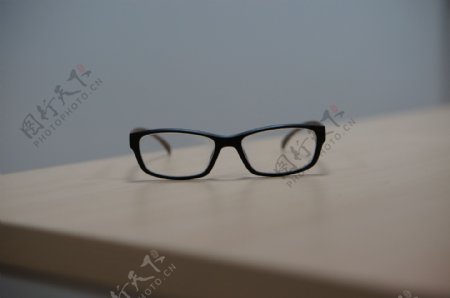 眼镜镜框图片