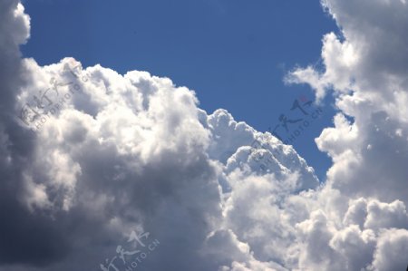 云层上的阳光天空白云云海