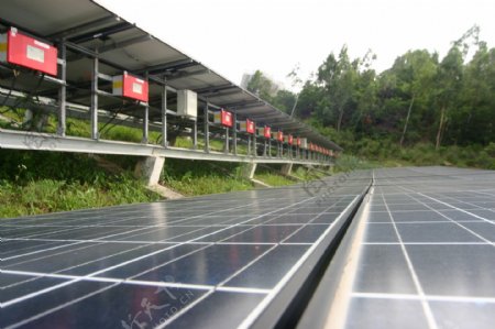 太阳能发电站图片