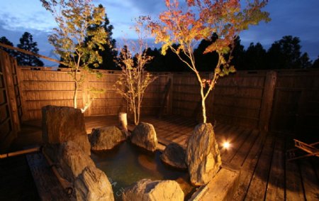 温泉汤池图片