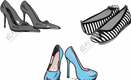 3双风格不同的女士鞋子图片