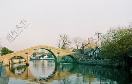 桥影图片