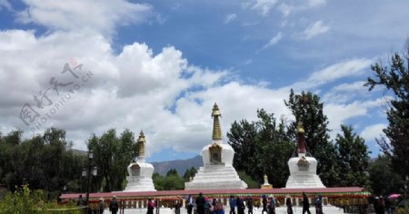 西藏布达拉宫公园图片
