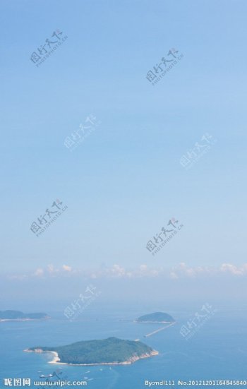 海南亚龙湾森林公园俯瞰亚龙湾图片