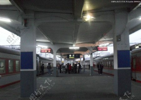 铁路车站南昌站图片