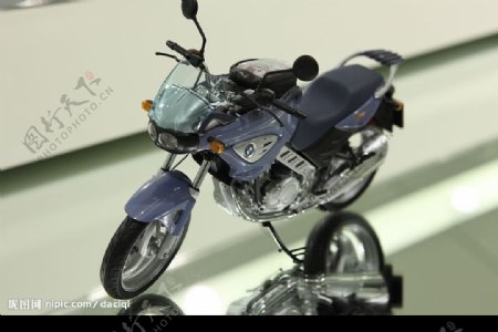 宝马摩托车模型图片