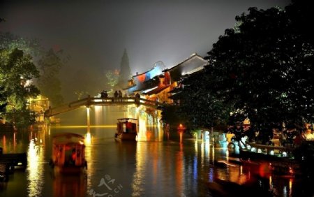 江南水乡乌镇夜景图片