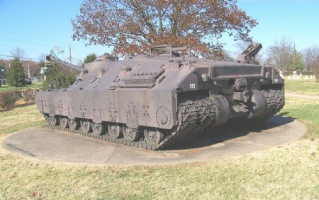 美国T28坦克图片