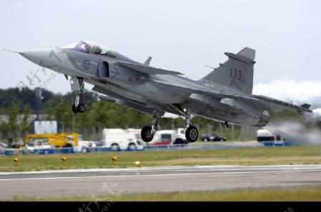 瑞典JAS39鹰狮战斗机图片