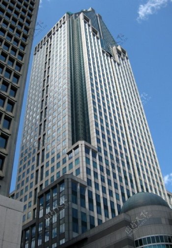 蒙特利尔高度211米的摩天大厦图片