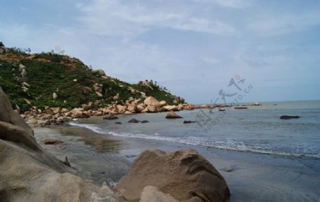 海边风景石头图片