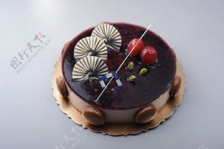 蓝莓慕斯蛋糕图片