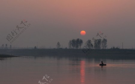 京杭大运河落日图片