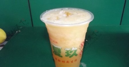 台湾手摇奶茶图片