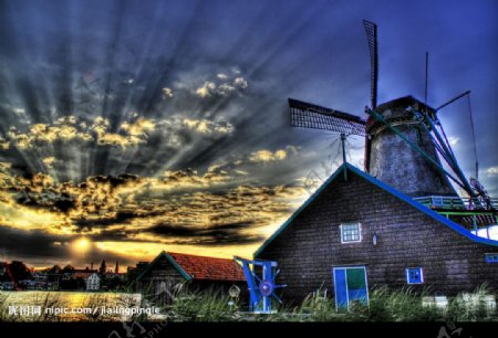 绚烂的城市荷兰风车图片