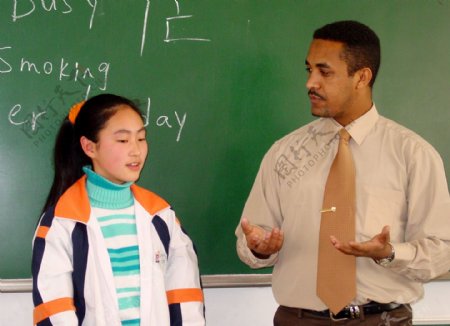 中学生英语课外教外籍教师口语图片