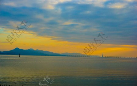 深圳湾大桥晚景