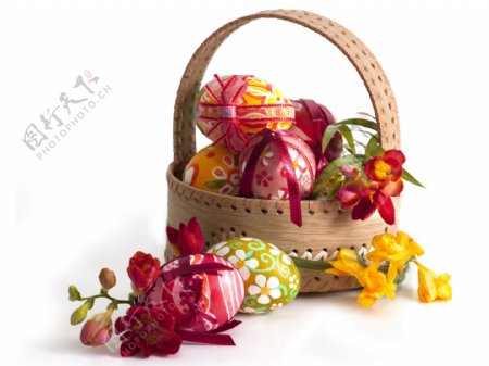 篮子里的复活节彩蛋图片