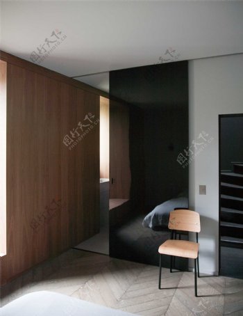 现代简约欧式客厅装修效果图