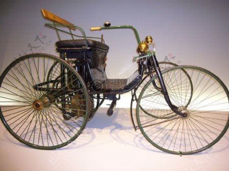 博物馆里的自行车