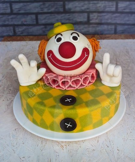 小丑美味蛋糕