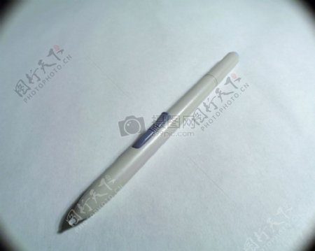 白色的智能笔