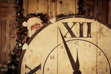 时间钟表与圣诞老人