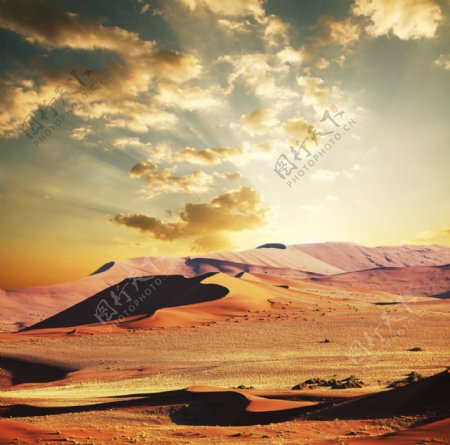 美丽沙漠风光摄影图片