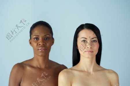 非洲美女和东方美女图片