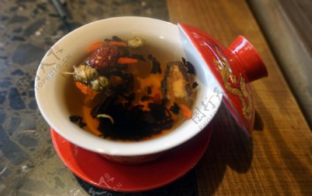 红枣菊花养颜茶