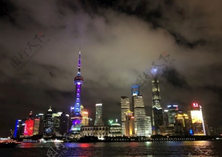 上海外滩陆家嘴夜景