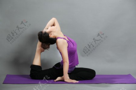 瑜伽图片瑜伽美女健身美女