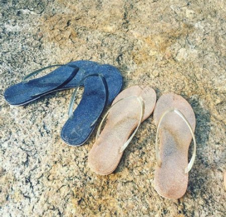 沙滩拖鞋