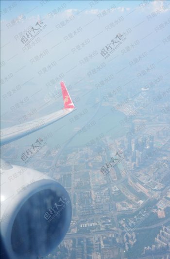 飞机俯视城市