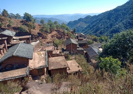 彝族村寨