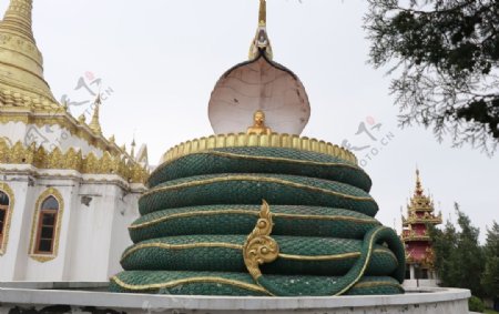白马寺缅甸风格佛殿龙护佛祖图片