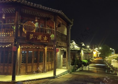 古镇夜景图片