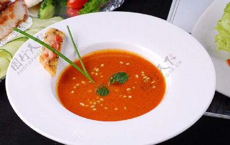 松仁西红柿汤图片