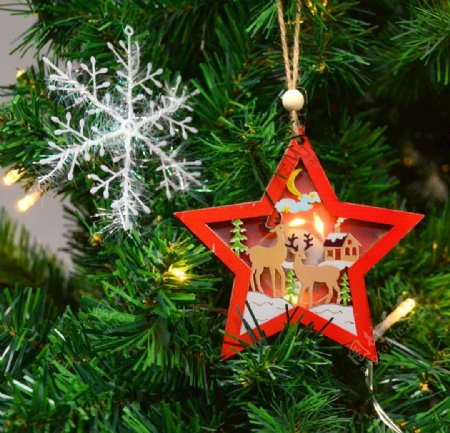 圣诞树挂饰圣诞星星图片