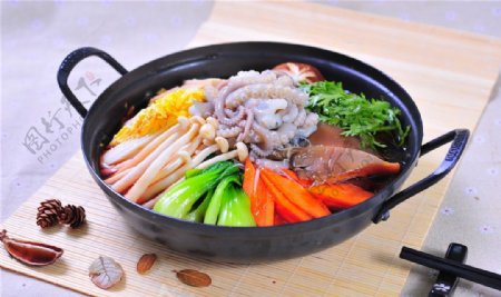 韩式章鱼火锅图片
