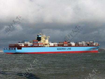 马士基加尔各答6246标箱集装箱运输船图片