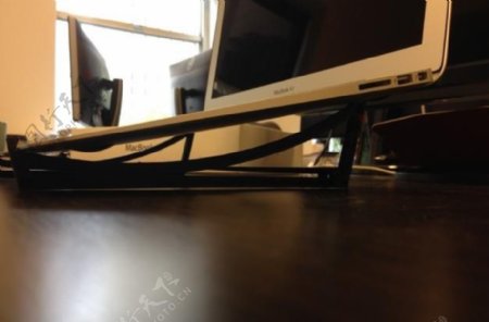 MacBookAir笔记本电脑的立场