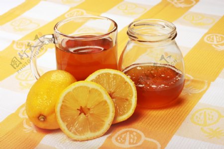 柠檬茶和蜂蜜