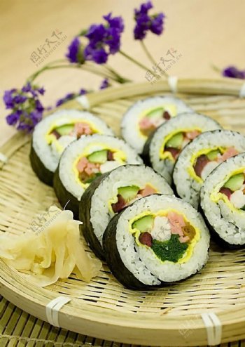蔬菜卷寿司图片