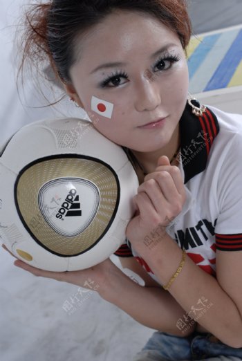 日本世界杯足球宝贝图片