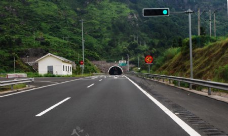 高速隧道图片