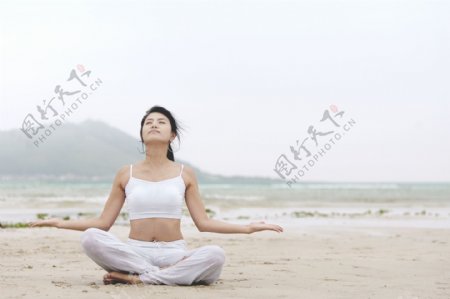 瑜伽女性图片