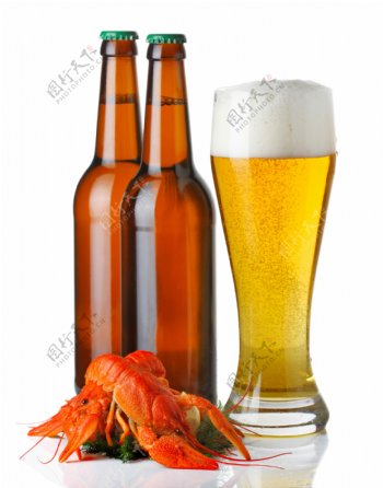 龙虾啤酒瓶子杯子图片