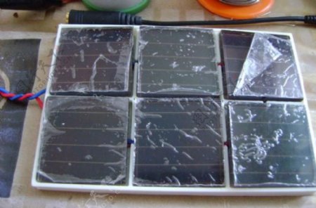 太阳能电池板的房屋